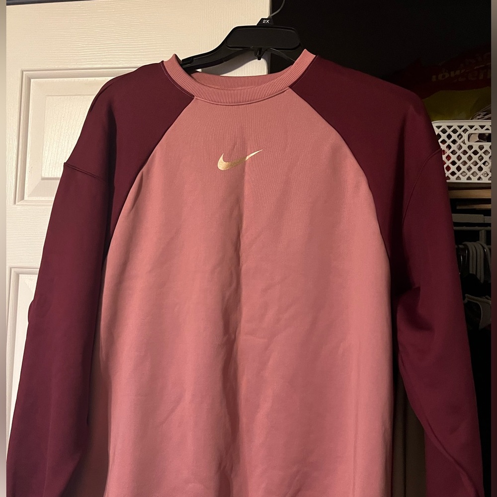 Nike Dri-Fit Ladies Sweatshirt, Size L